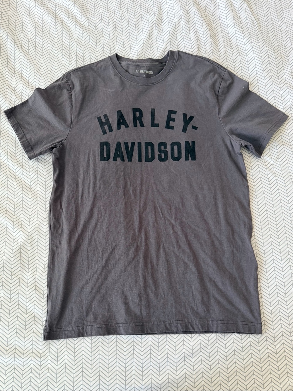 Harley-Davidson Black Logo on Charcoal Short Sleeve Tee